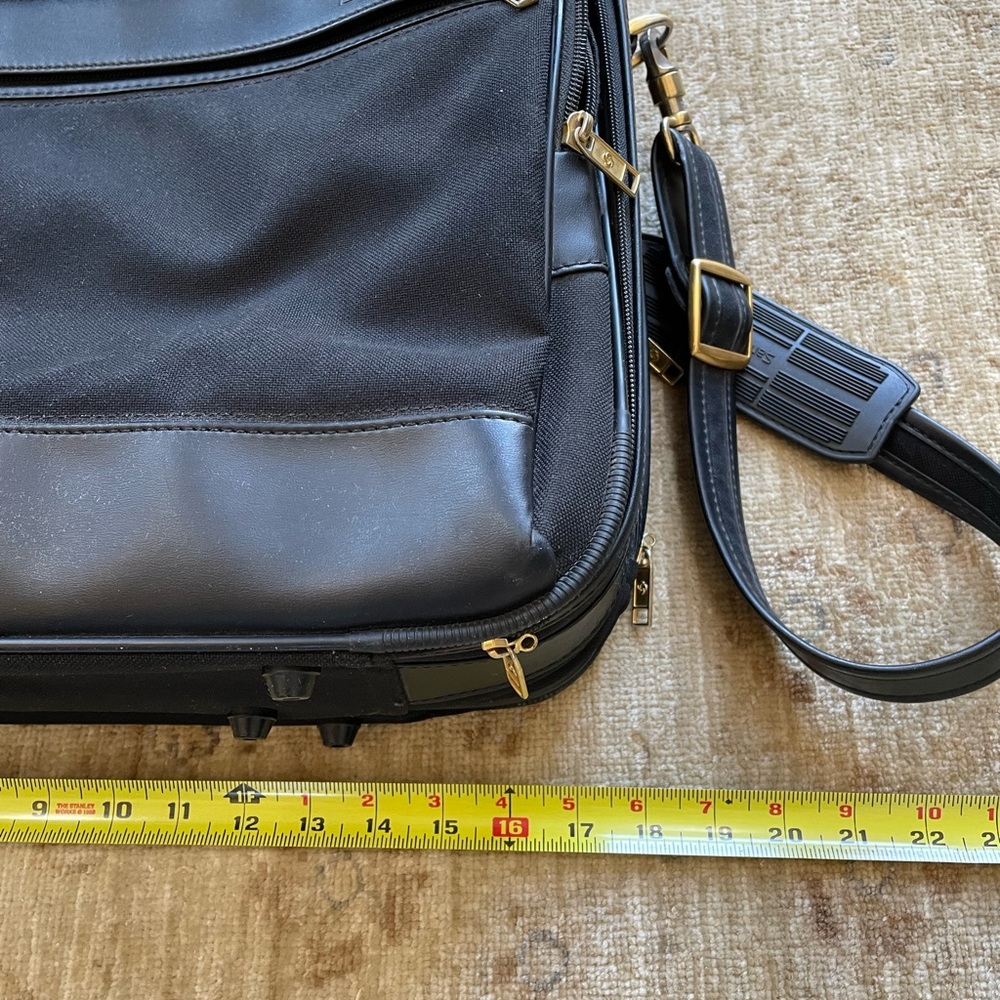 Retro Samsonite Shoulder Luggage/ Briefcase - Picture 13 of 14